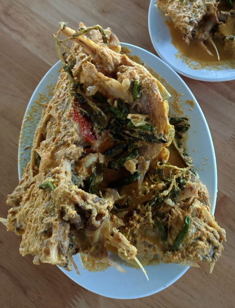 Cicip Kelezatan Kepala Ikan Disini Yuk