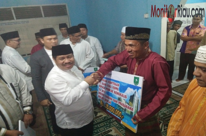 Safari Ramadhan Bupati Bengkalis Amril Mukminin di Kecamatan Mandau