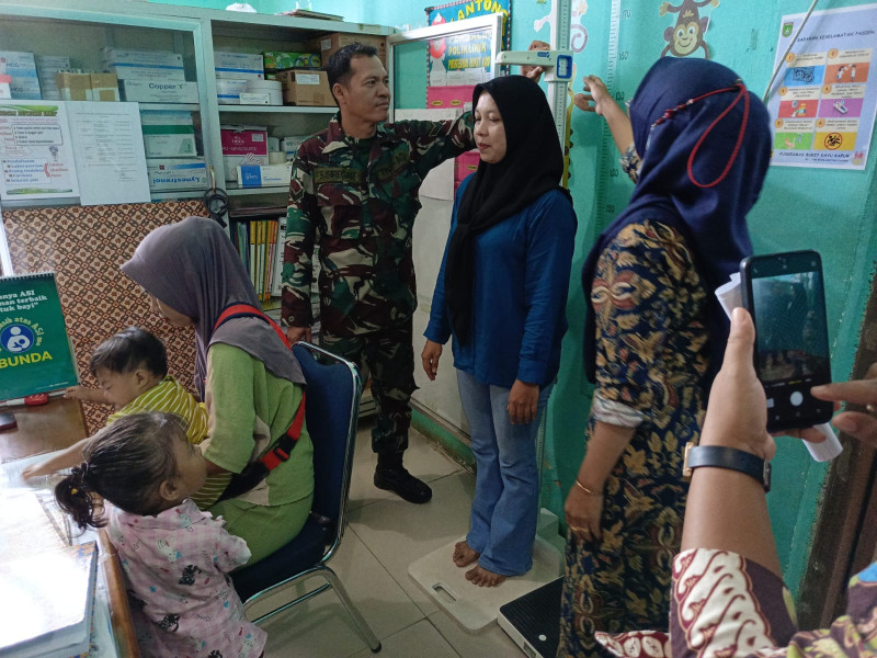 Kodim 0320/Dumai Gelar Program Pelayanan KB Kesehatan, Masyarakat Terbantu dan Antusias