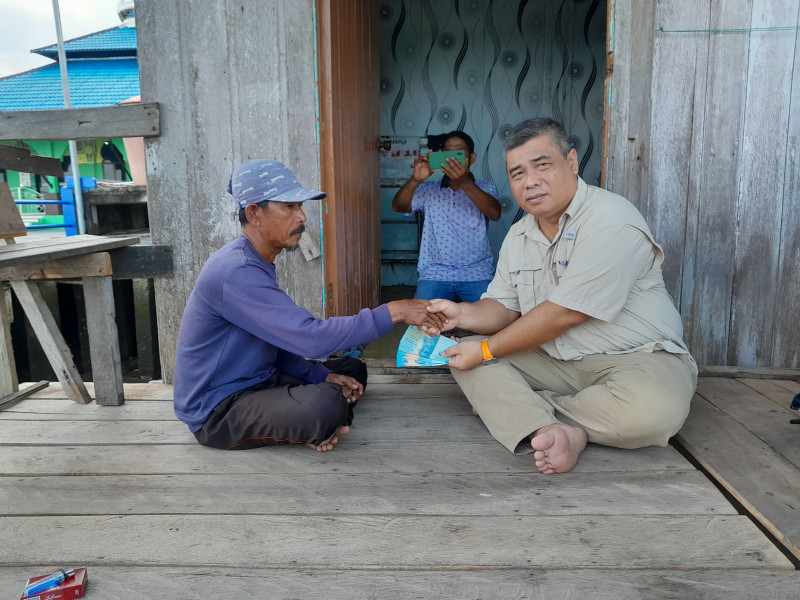 Anggota DPRD Bengkalis H. Rafee Sumbangkan Gaji untuk Bantu UMKM di Dapilnya