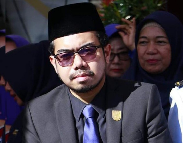 Ketua DPRD Pekanbaru Batalkan Rapat Paripurna Jadi Polemik