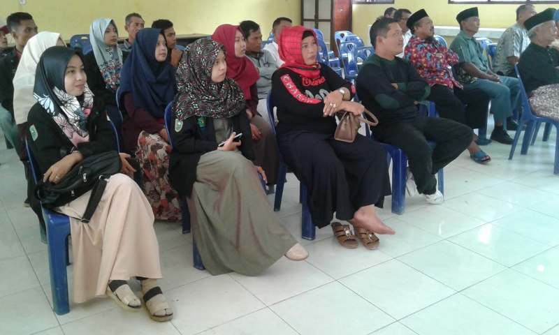 Mahasiswa KKN UIN Suska ikuti Penyuuluhan Pertanian dan Peternakan yang ditaja Satgas TMMD