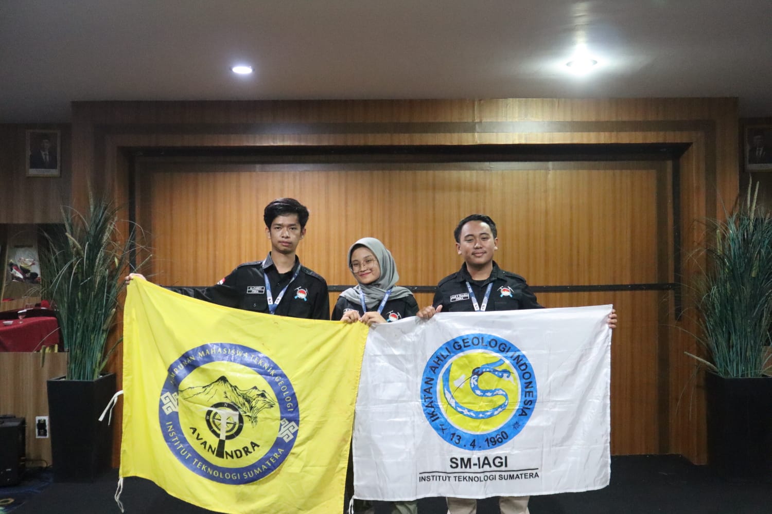 Nayla, Mahasiswi ITERA Asal Dumai-Riau bersama Tim Raih Juara II Geo Competition  di Makassar