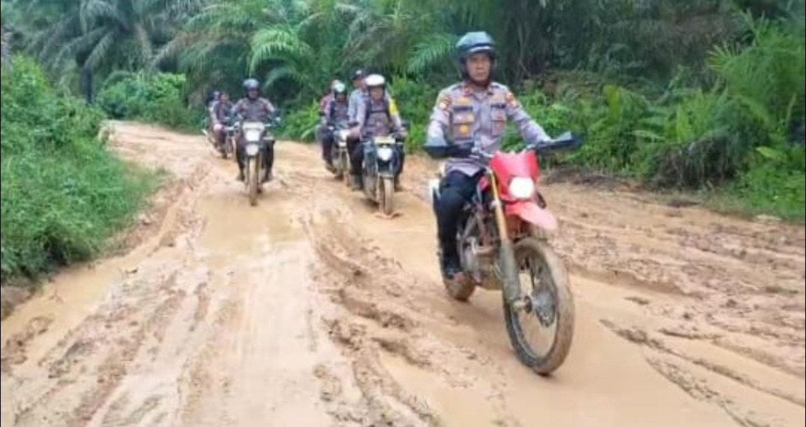 Cerita Iptu Suheri, Menyusuri Lokasi TPS yang tak Terjangkau Jaringan Telkomunikasi