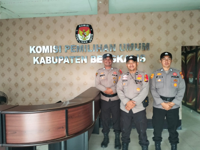 Satgas Preventif Polres Bengkalis Lakukan Pengamanan Kantor KPU