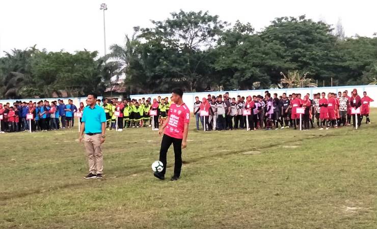 27 Tim Sepakbola SMP Berebut Piala MKKS Kecamatan Mandau-Batin Solapan