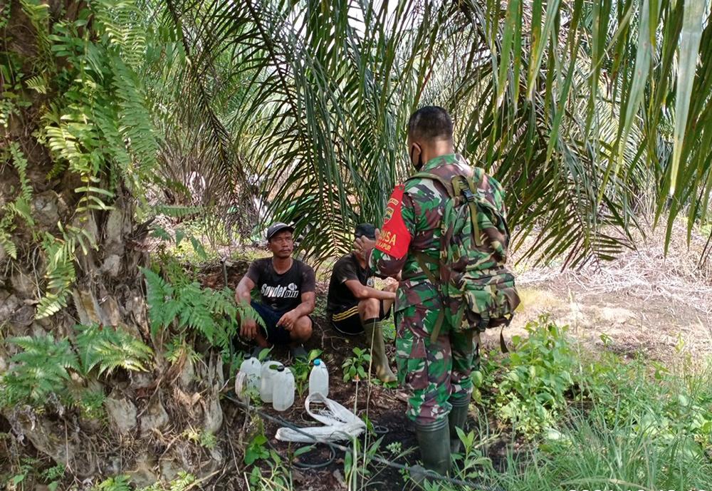 Cegah Karhutla, Pelda Joko Laksanakan Patroli