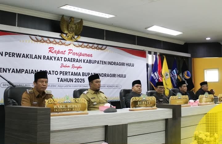 Bupati Inhu, Ade Agus Hartanto Sampaikan Pidato Pertama Pada Rapat Paripurna DPRD Inhu