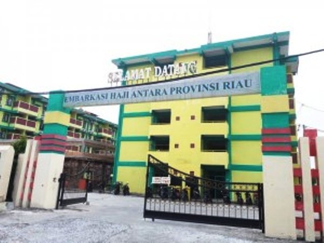 Ruang Kemenag Disegel KPK, SK Embarkasi Haji Antara Riau Terancam