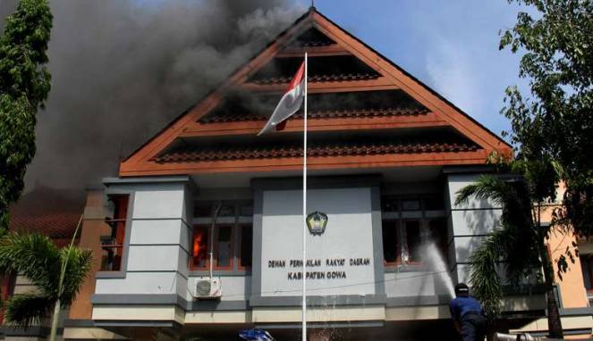 Mencekam...!!! Gedung DPRD Dibakar, Pengamanan Makin Diperketat di Gowa