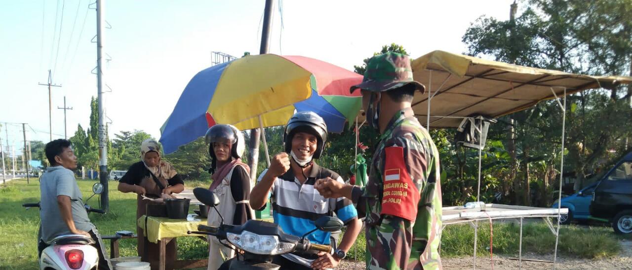Serma RP Sianipar Datangi Pasar Bundaran