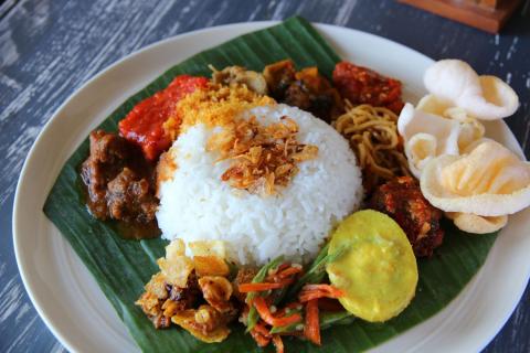 Nasi Kentut, Kuliner Unik Khasiatnya Bikin Terkejut