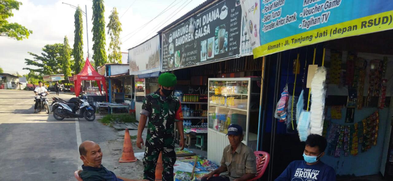 Sertu Abu Kasim Ajak Masyarakat Untuk Vaksin