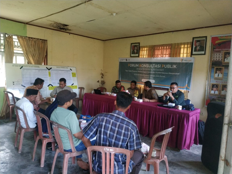 Babinsa Serda Cerzakatno Ikuti FKP dan Validasi Data Masyarakat