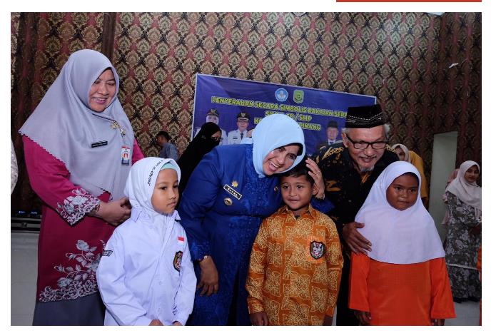 Rahma: Tidak Mungkin Program Seragam Gratis Dihentikan