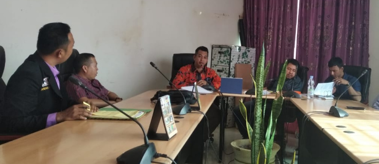 Ke DPRD, Warga Desa Sungai Bela Ngadu Lahannya Diserobot Perusahaan