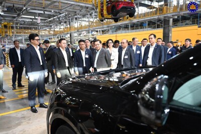 President Of Myanmar Visits VinFast Manufacturing Complex  In Hai Phong
