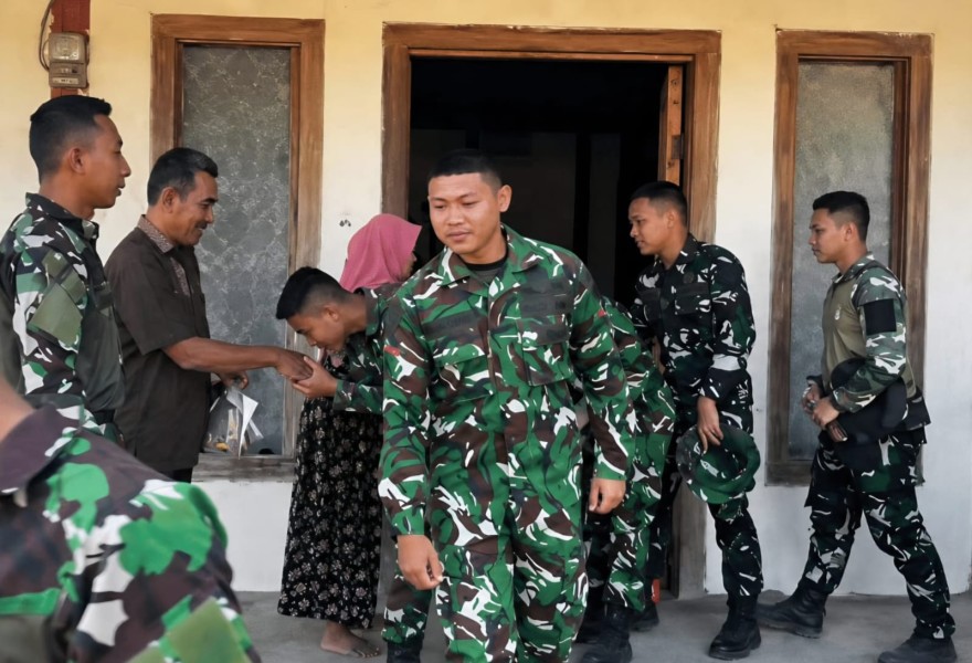 Satgas TMMD 129 Bojonegoro Pamitan dengan Warga Kesongo