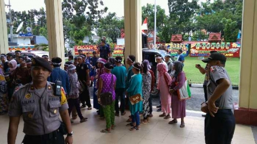 Demo ke PT Pekanbaru, Masyarakat Suku Sakai Tuntut Mini Purba Dipenjara