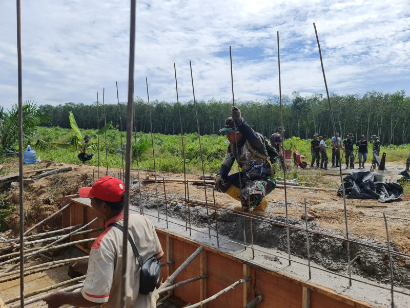 Pengecoran Box Cluvert TMMD ke 118 Kodim Bengkalis