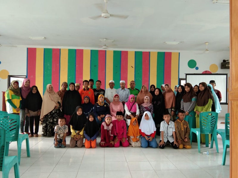 SMPS dan DPRD Kota Dumai Santuni Anak Yatim dan Kaum Duafa