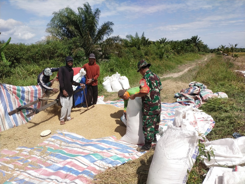 Dandim 0320/Dumai Ajak Masyarakat Manfaatkan Lahan Untuk Tanaman Ekonomis dan Ketahanan Pangan