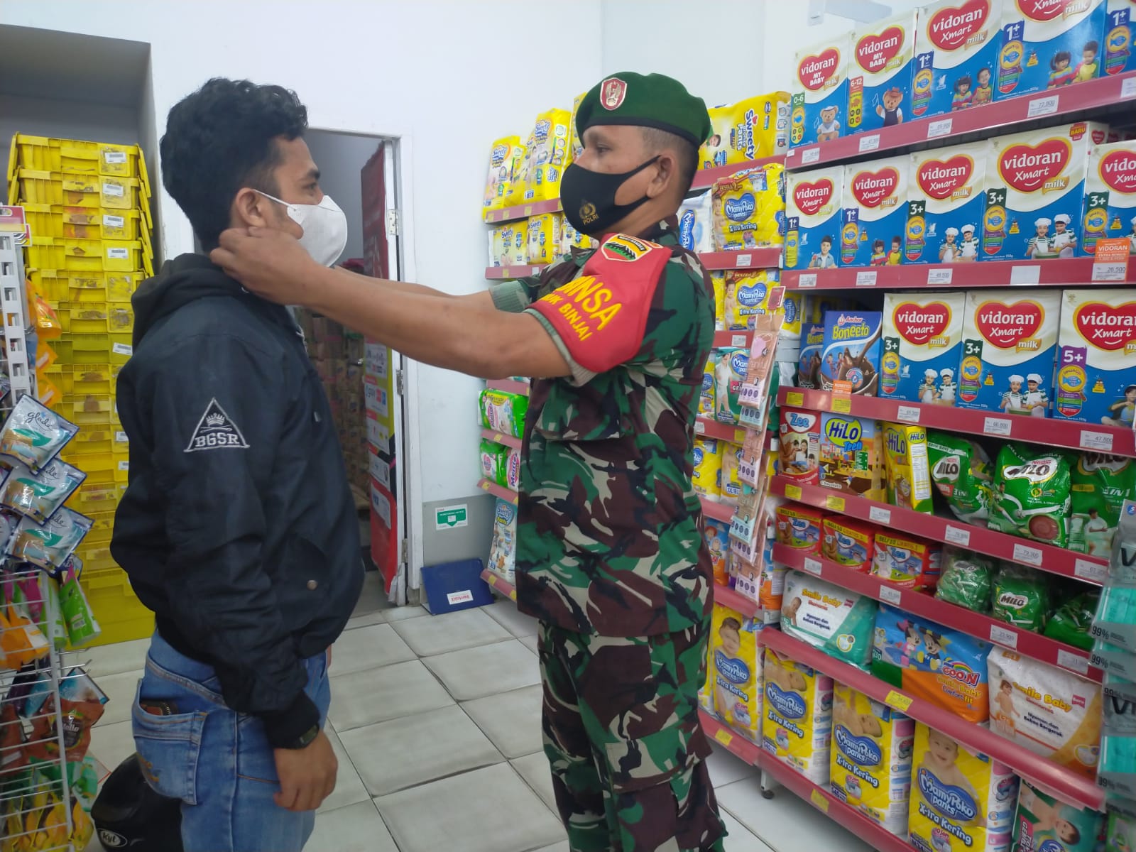 Sertu Arjuna Endar Ingin Masyarakat Menjalankan Kembali Program 3M, Cegah Covid-19