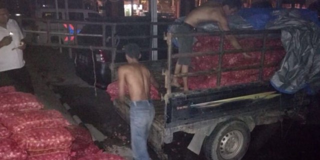 Polres Dumai Gagalkan Penyelundupan 150 Karung Bawang Merah Asal Malaysia