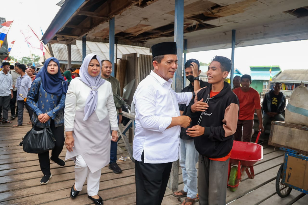 Ansar Hadiri Doa Selamat Atas  Renovasi Rumah Masyarakat Suku Laut di Tanjung Kelit, Lingga