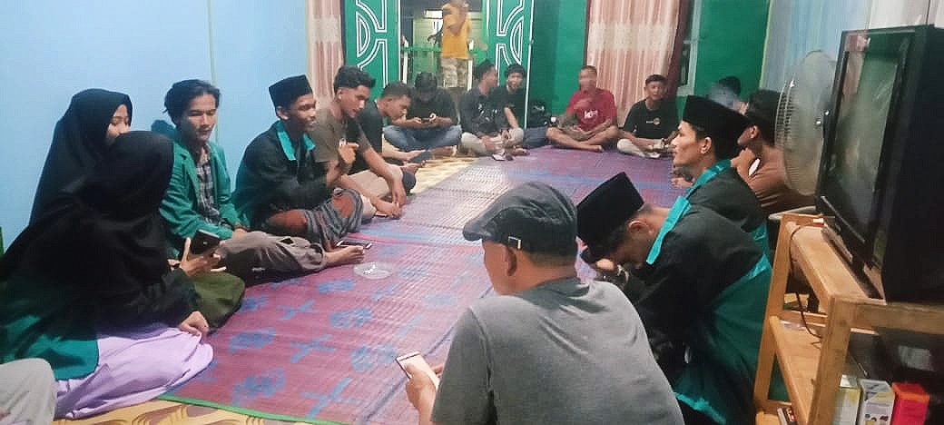 Warga RT 009 RW 026 Jl. Damai Bersama Mahasiswa KKN Palika Siap Meriahkan HUT Kemerdekaan RI Ke-77