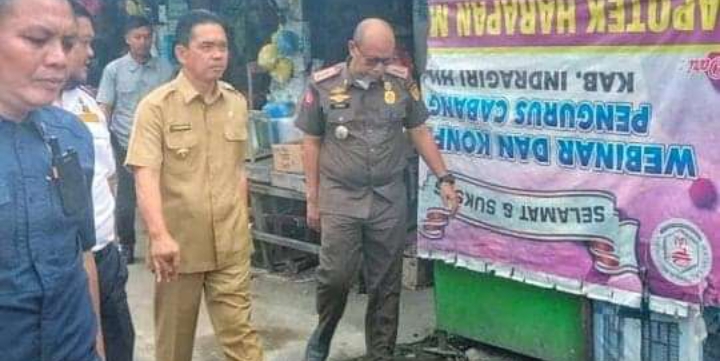 Pj Bupati Inhil Erisman Yahya Minta DLHK Pro aktif