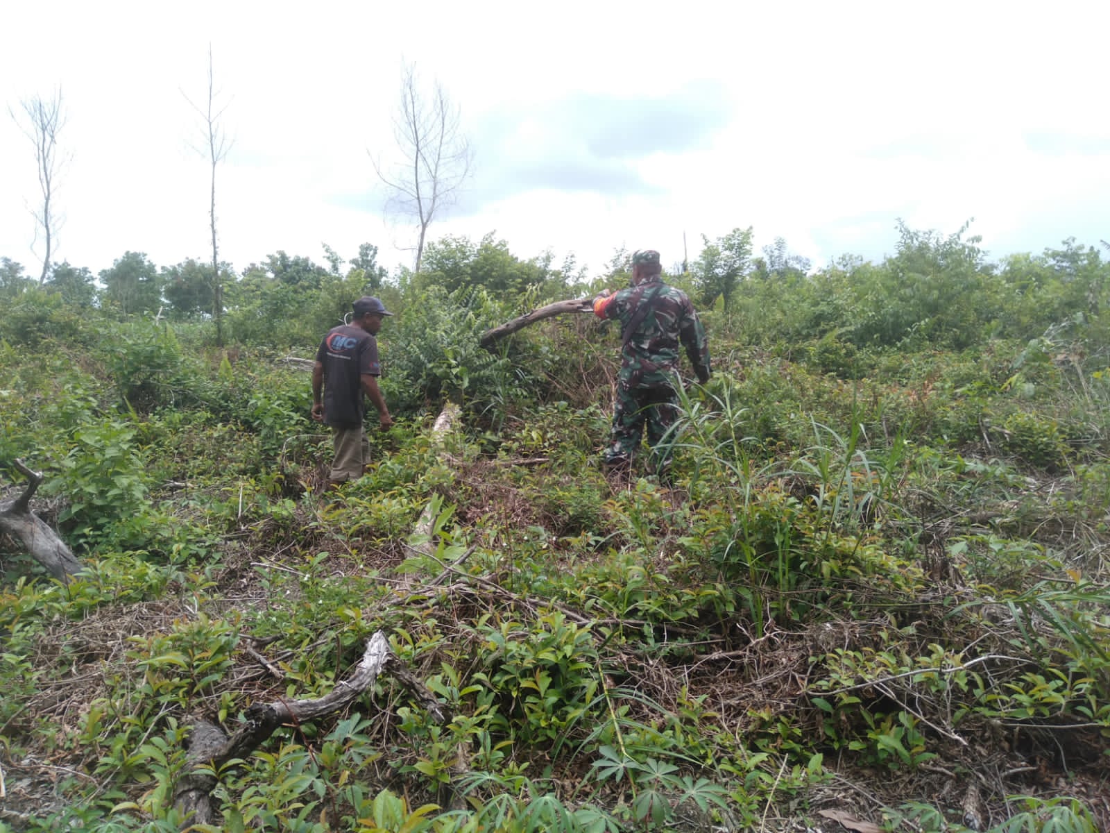 Serka Fahrizal Purba Laksanakan Sosialisasi Pencegahan Karhutla