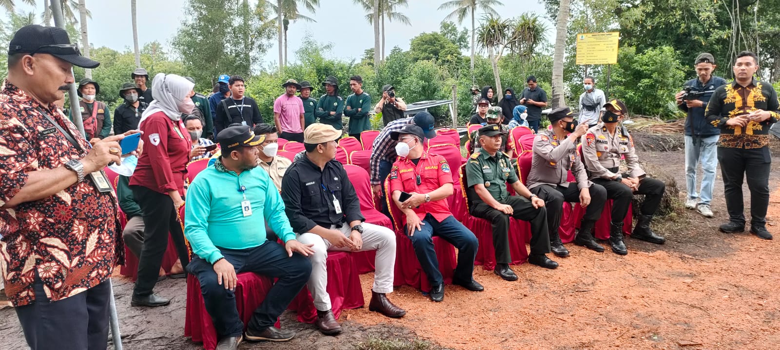 Dandim 0320/Dumai Dampingi Wamen Lingkungan Hidup dan Kehutanan RI