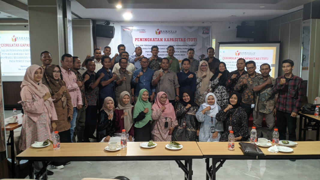 Persiapan Bimtek Untuk PTPS, Bawaslu Dumai Gelar Pertemuan Dengan Panwascam