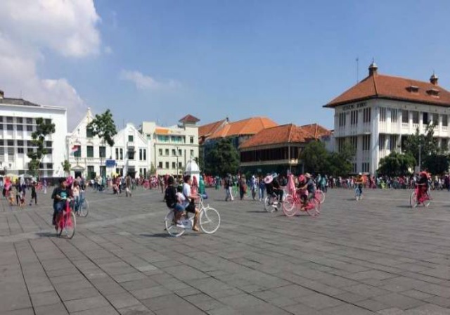 Sepeda Ontel, Cara Kota Tua Bikin Pengunjung Bernostalgia
