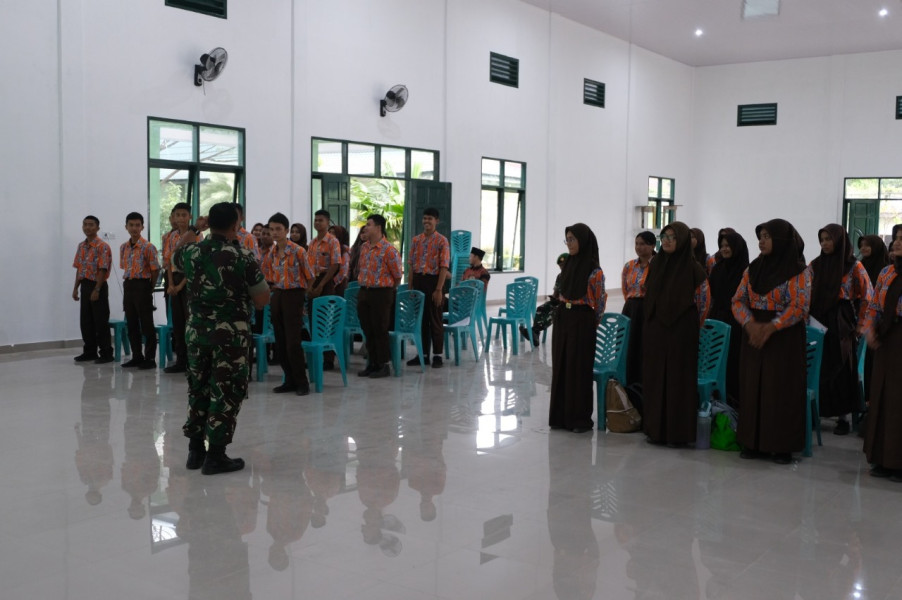 Kodim 0320/Dumai Sambut Kedatangan Siswa SMAN Binsus Dumai