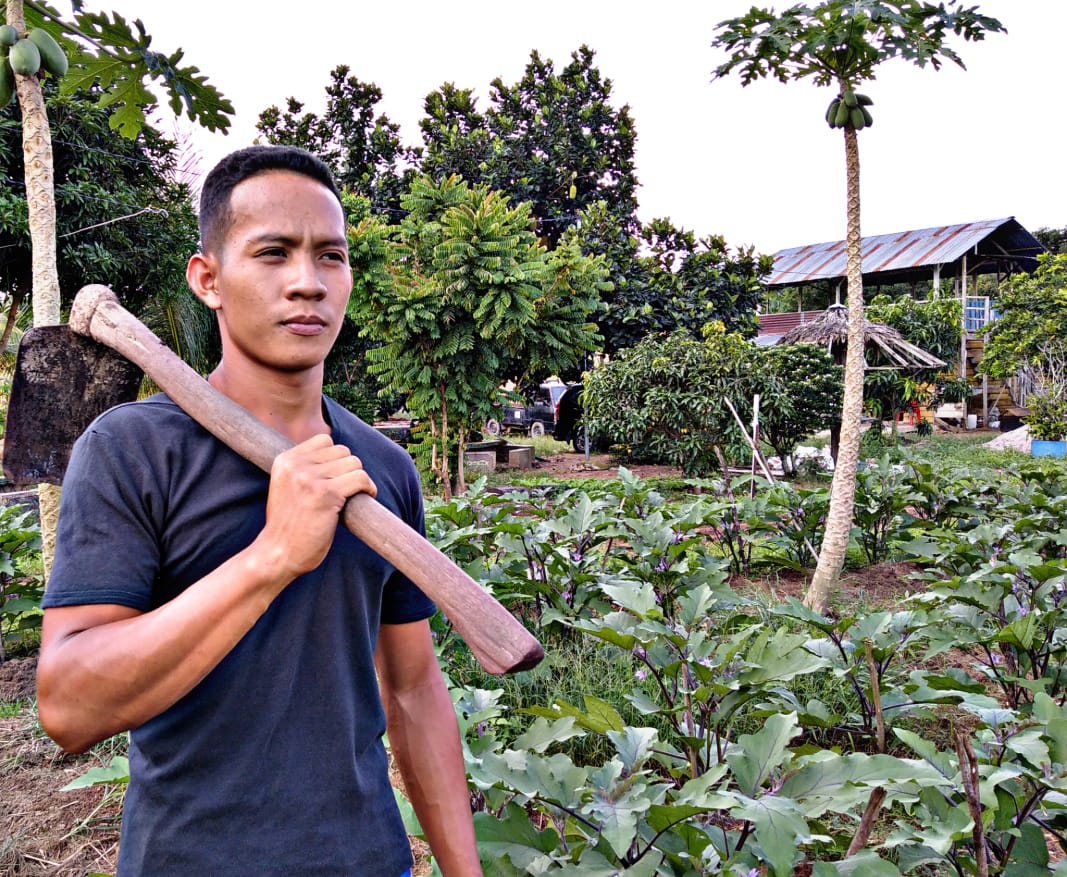 Othman, Pelajar yang Menginspirasi Banyak Orang dengan Bertani