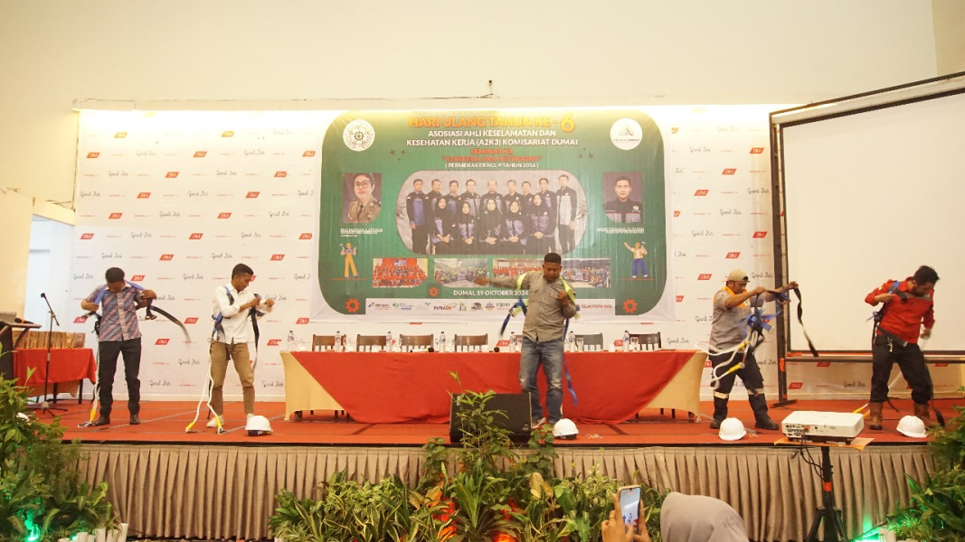 HUT A2K3 Dumai Ke 6 dan Seminar K3 Bekerja Pada Ketinggian Berlangsung Meriah