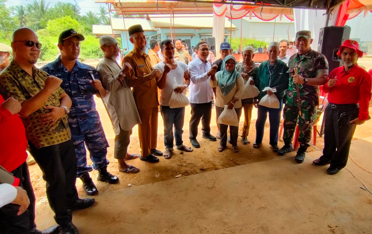 Himbauan Sertu Sareh Pada Kegiatan Vaksinasi dan Kunjungan Kerja Kabinda Riau