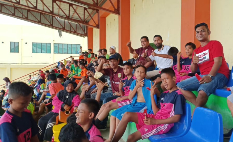 Agus Tera Dukung Tim Dumai, Ikuti Piala Biskuat U-12 di Medan