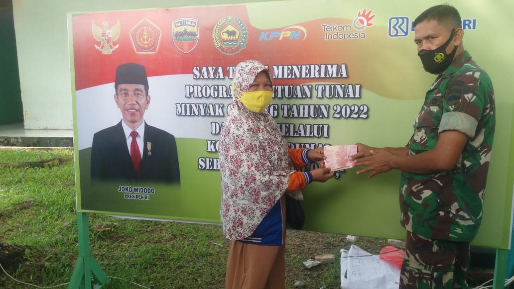 Tiba di Makodim 0320/Dumai, Penerima BLT Minyak Goreng Ini Bahagia