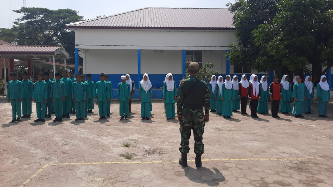 Pelda Andre Laksanakan Pelatihan PBB Bagi Siswa