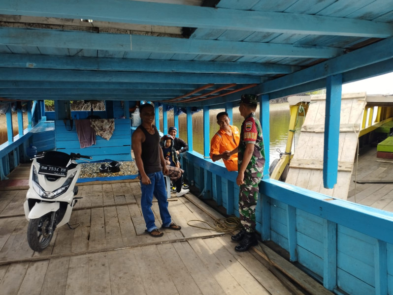 Jalin Kebersamaan, Serka Eri Efrianto Sambangi Masyarakat