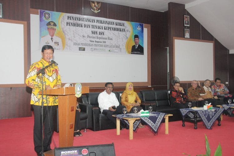 Isdianto: Selain Gaji Naik, Juga Dapat Insentif dan Gaji 13 pada Tahun 2020