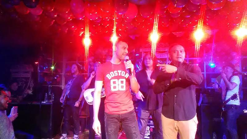 Rayakan Ultah Ke 6, F1 Club Batam Hadirkan Band Element