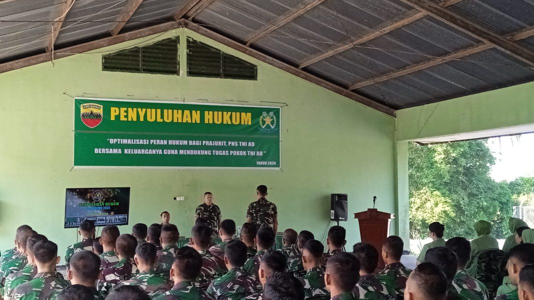 Prajurit dan Persit Kodim 0320/Dumai Terima Penyuluhan Hukum dari Kodam I/BB