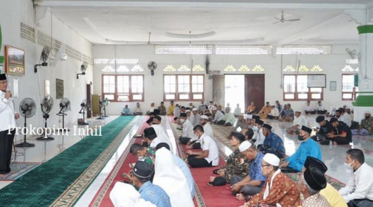 Bupati HM Wardan Silaturahmi Bersama Masyarakat Kecamatan Sungai Batang