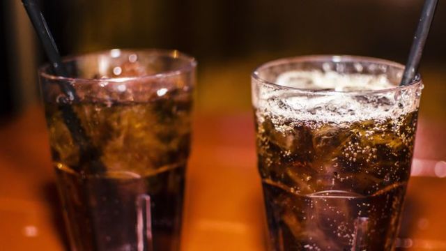 Peringatan Bagi Pemudik Yang Suka Minum Soda