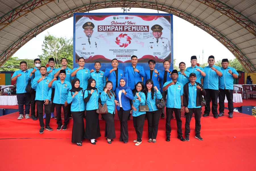 Jaga Semangat Pemuda, KNPI Kota Dumai Ikuti Upacara di Taman Bukit Gelanggang