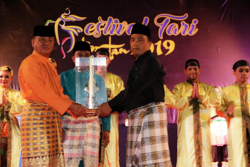 Sanggar Tuah Pusaka Kembali Juara I Festival Tari 2019 Tingkat Kabupaten Bintan